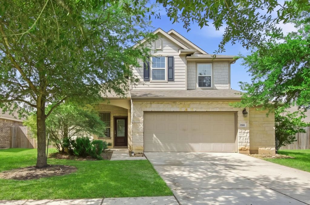 2261 Ivy Wall Drive, Conroe