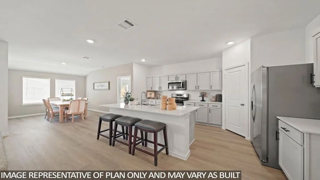 14714 Frosted Leaf Trail, Splendora