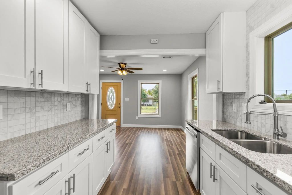 5210 Pickfair Street, Houston