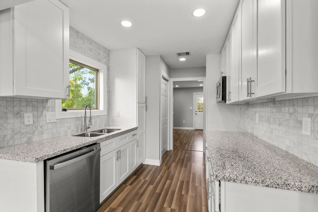 5210 Pickfair Street, Houston