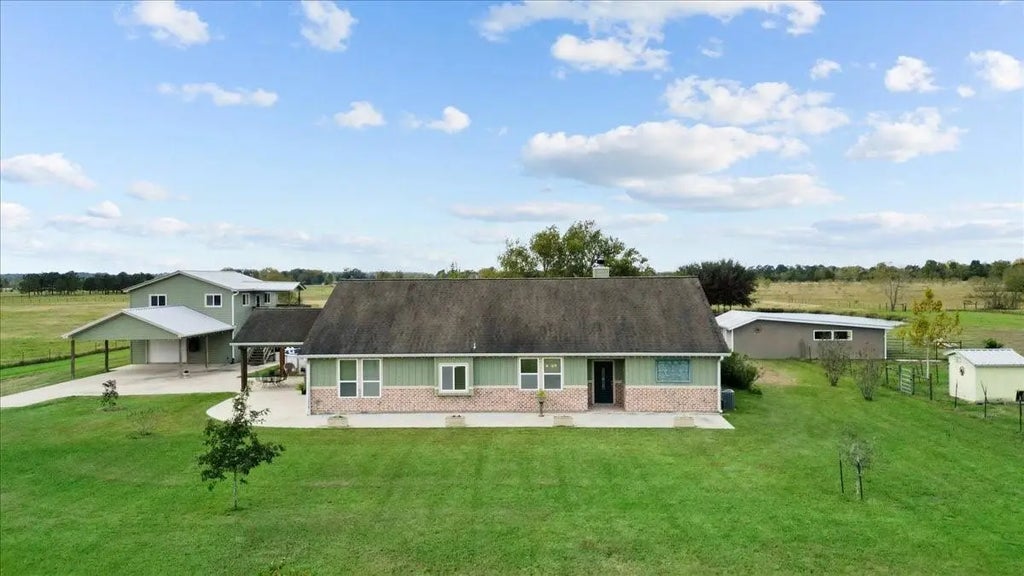 645 County Road 2291, Cleveland