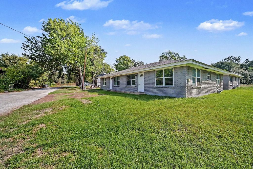 716 Hargest Street A, Prairie View