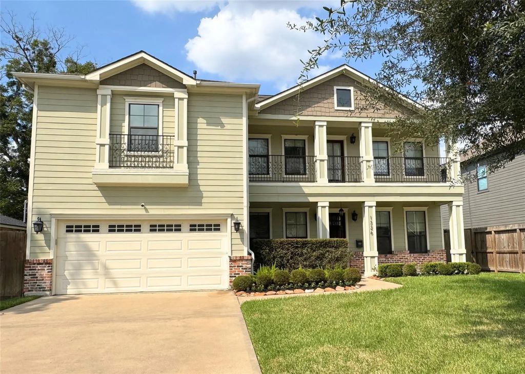 1326 Martin Street, Houston