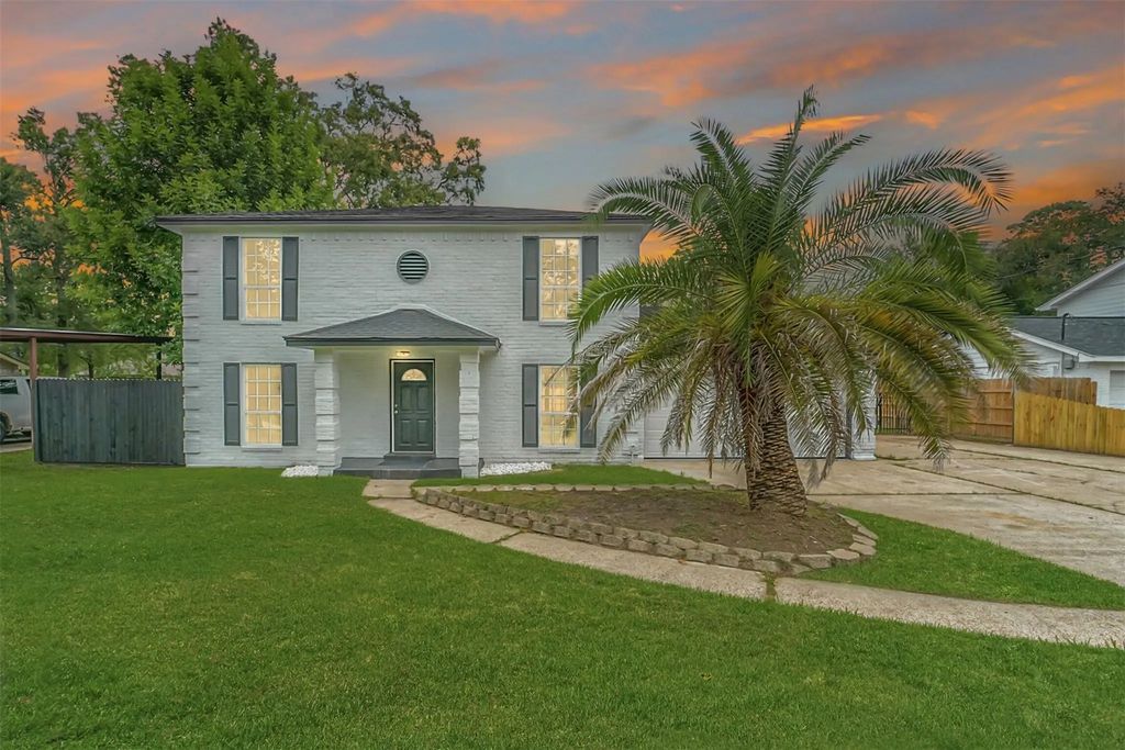1902 Papoose Trail, Crosby