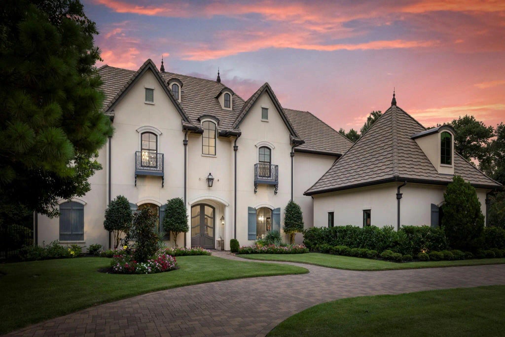 87 Mediterra Way, The Woodlands