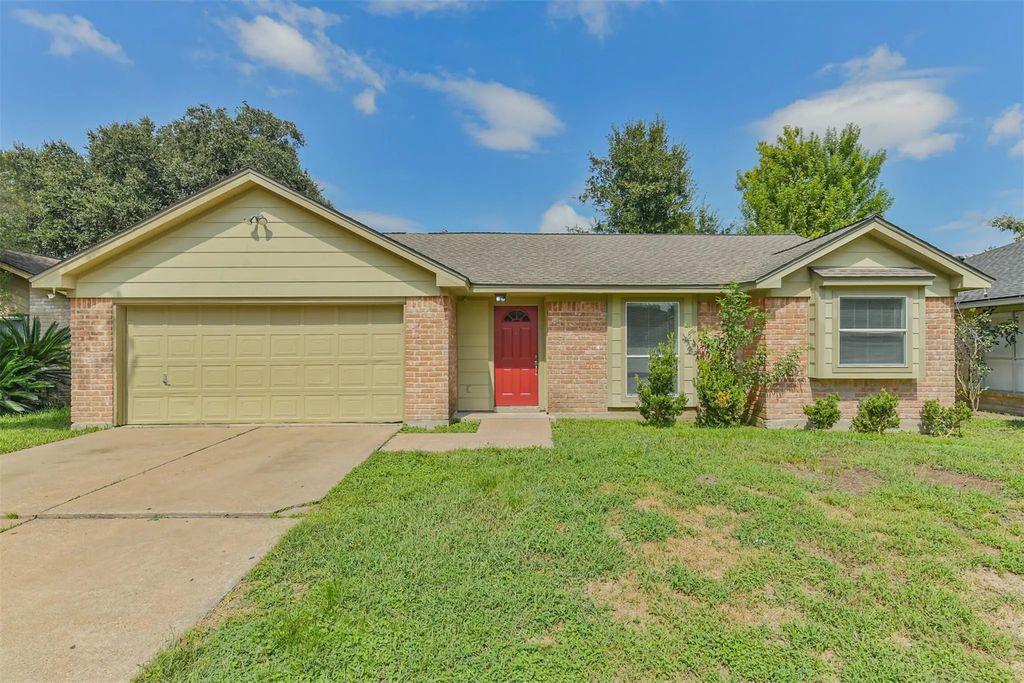15646 Pagehurst Drive, Houston