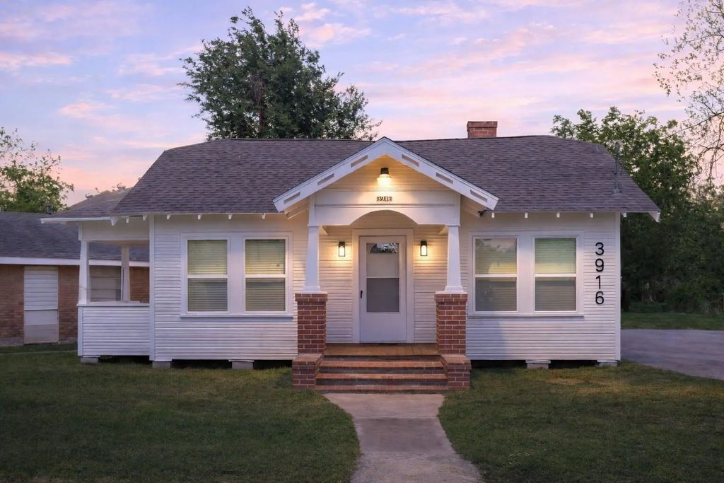 3916 Kennon Street, Houston