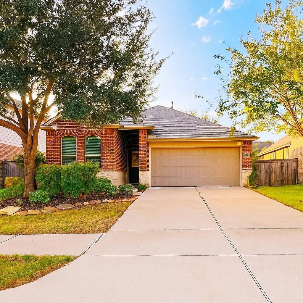 28707 Mayes Bluff Drive, Katy