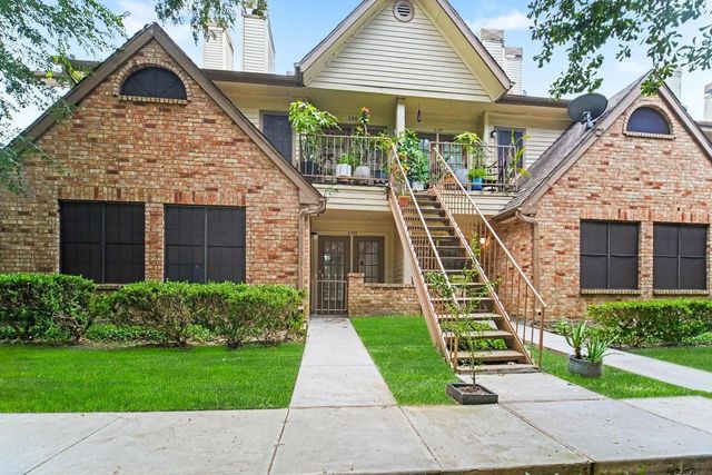 2425 Holly Hall Street 139, Houston