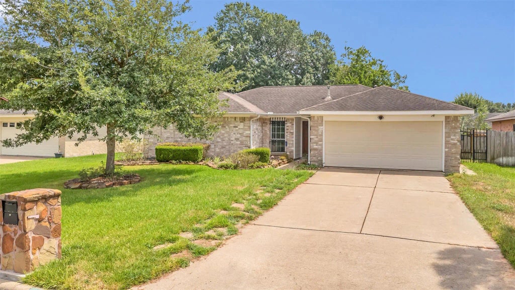 18727 Denise Dale Lane, Houston