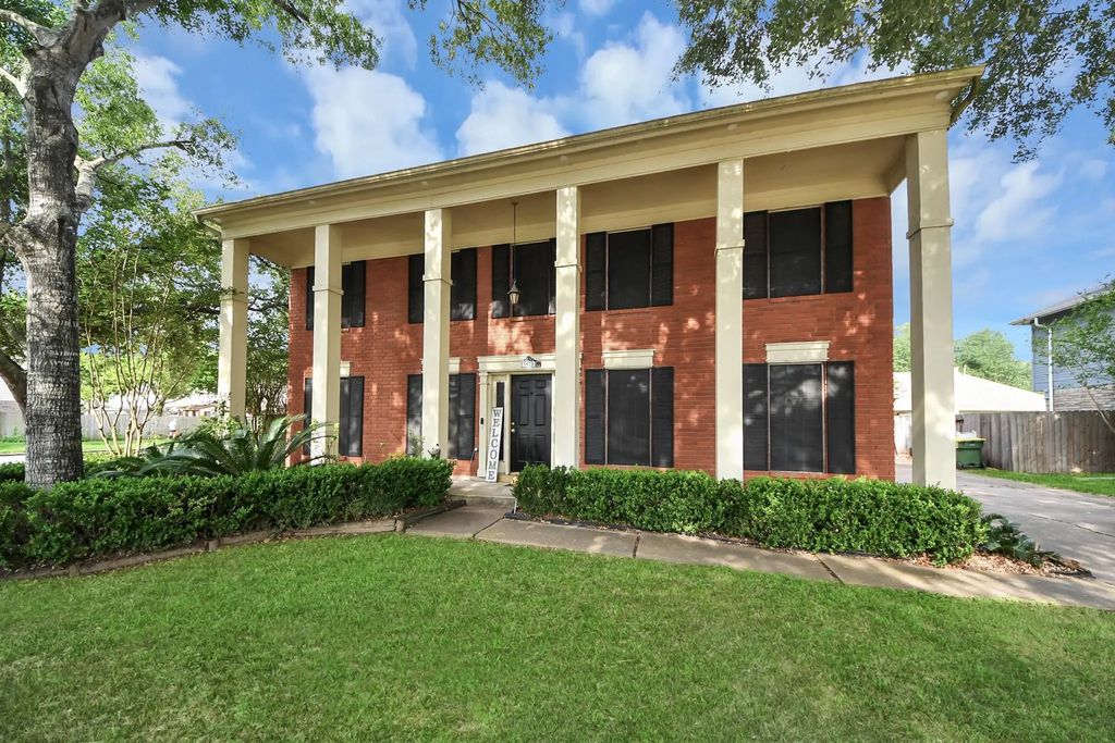 3925 Spring Crest Court, Pearland