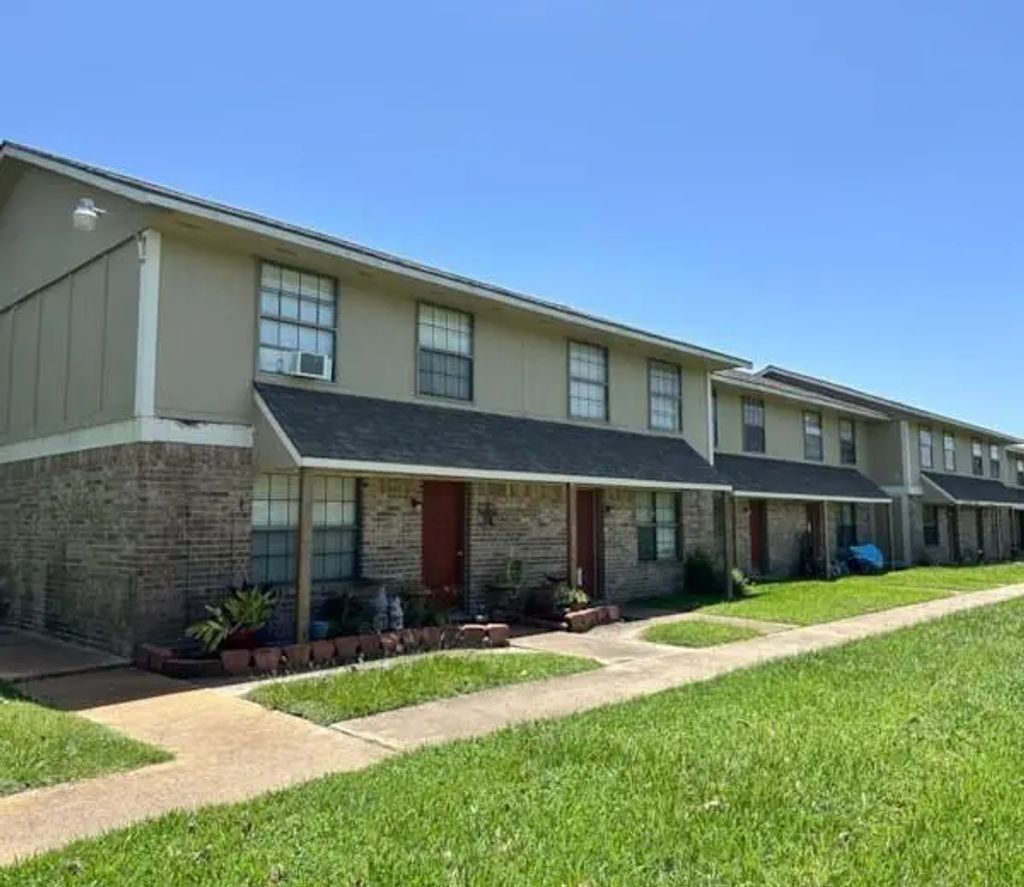 801 Avenue M 21, Bay City