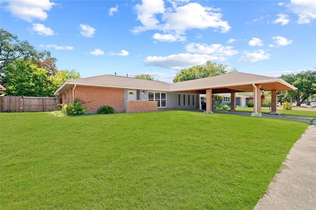 2835 Dragonwick Drive, Houston