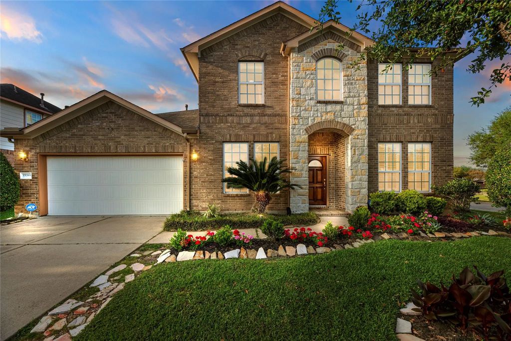 13301 Misting Falls Lane, Pearland