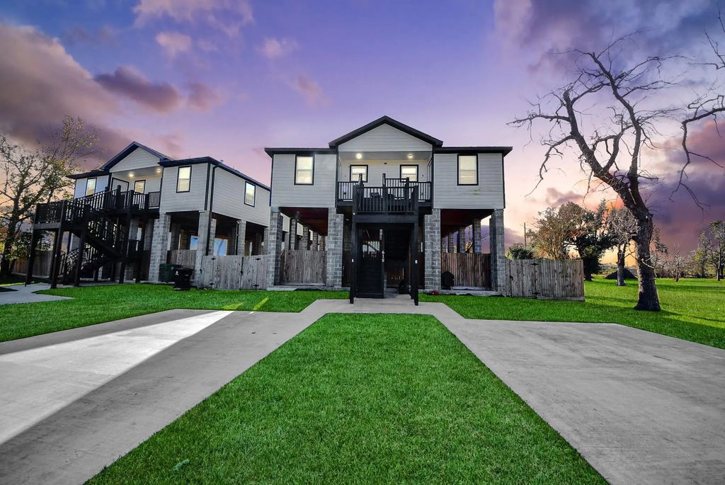 618 Maple Way A/b, Houston