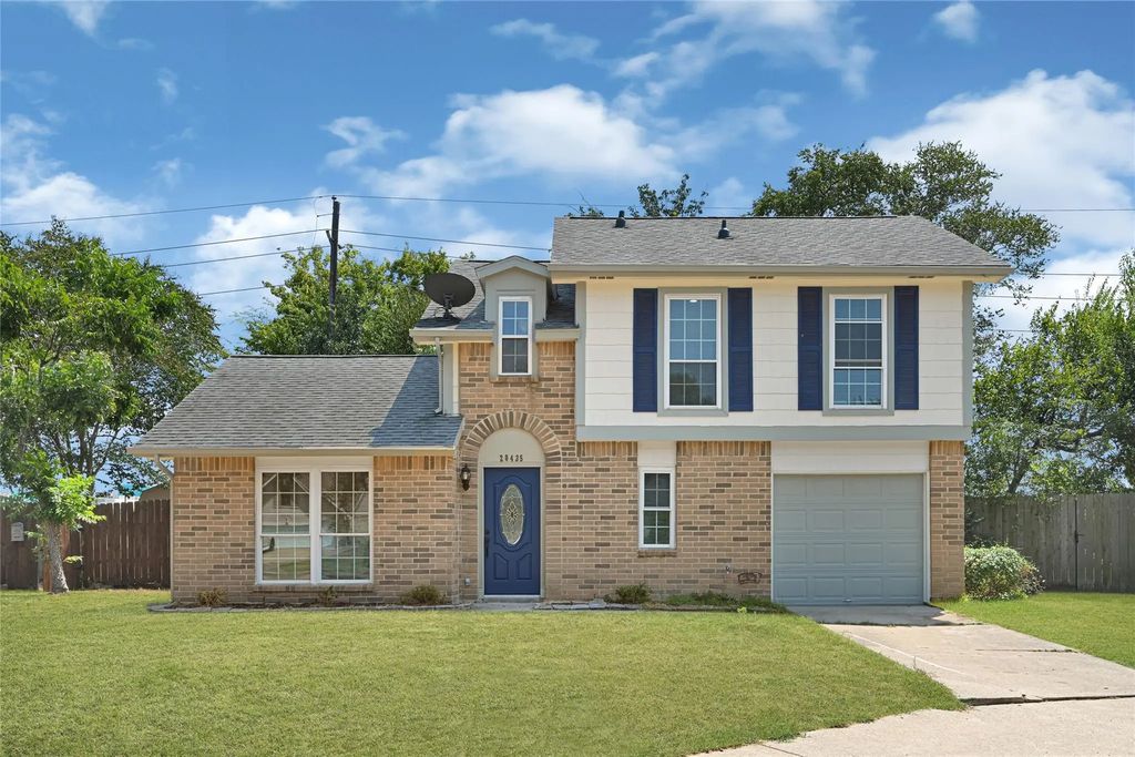 20435 Blue Juniper Drive, Katy