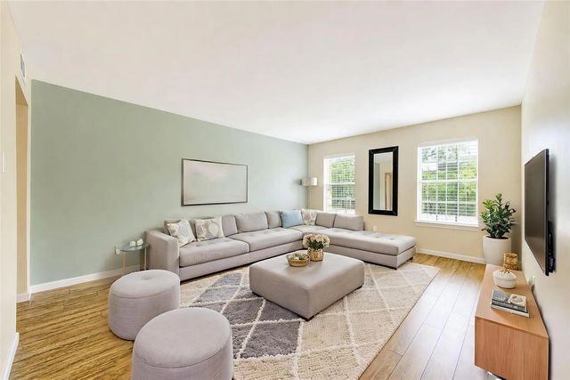 361 N Post Oak Lane 241, Houston