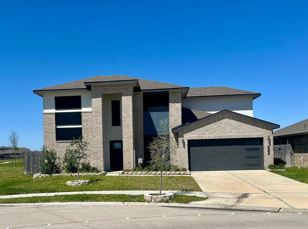 842 Dahlia Petal Drive, Missouri City