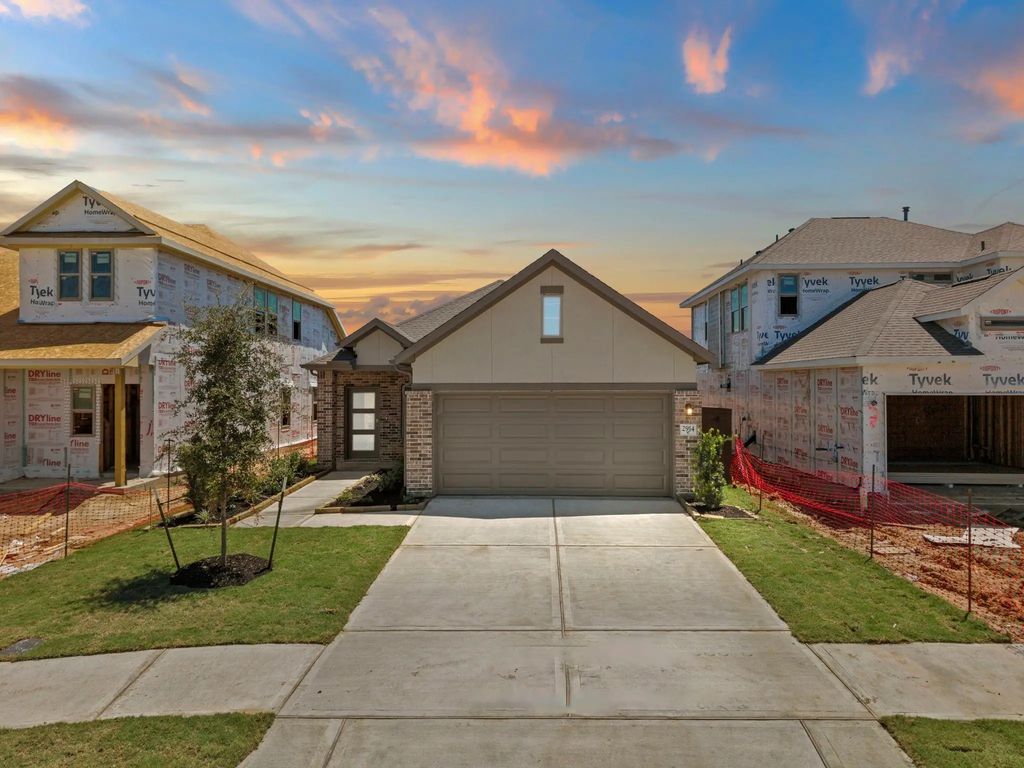 2914 Wind Cave Lane, Rosharon