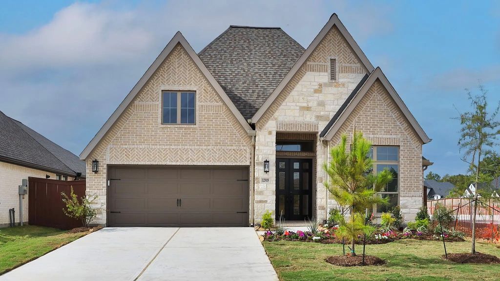 12919 Leaf Harvest Trail, Conroe