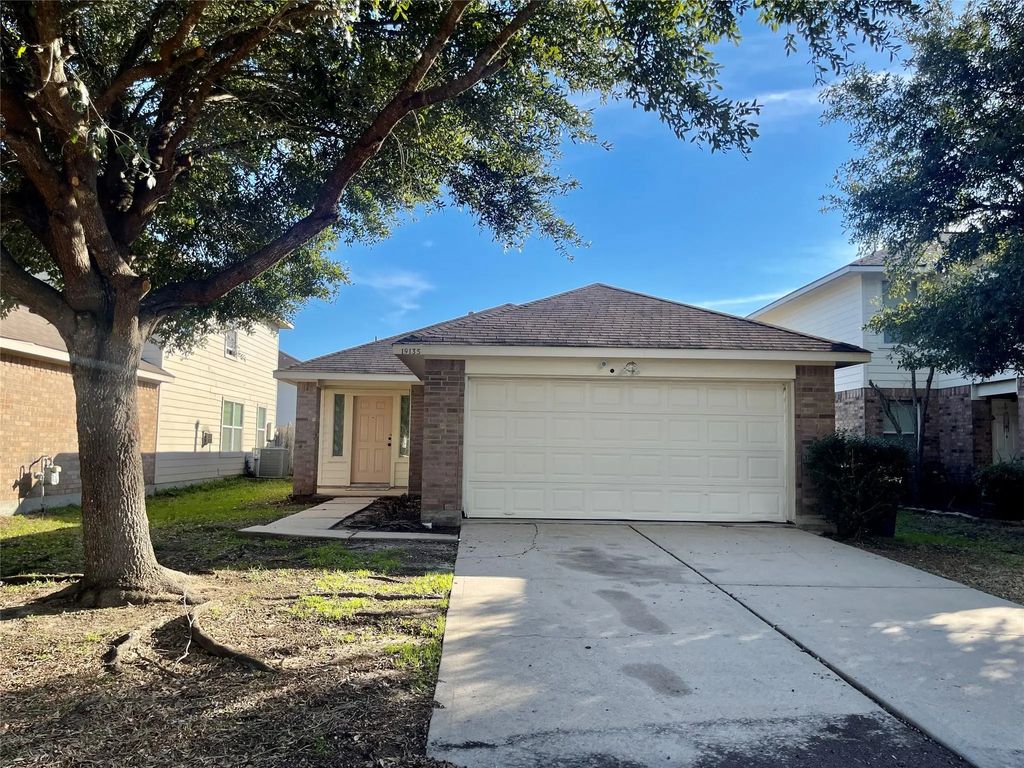 19135 S Whimsey Drive, Cypress