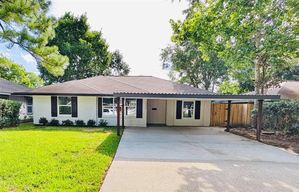 9906 Bassoon Drive, Houston