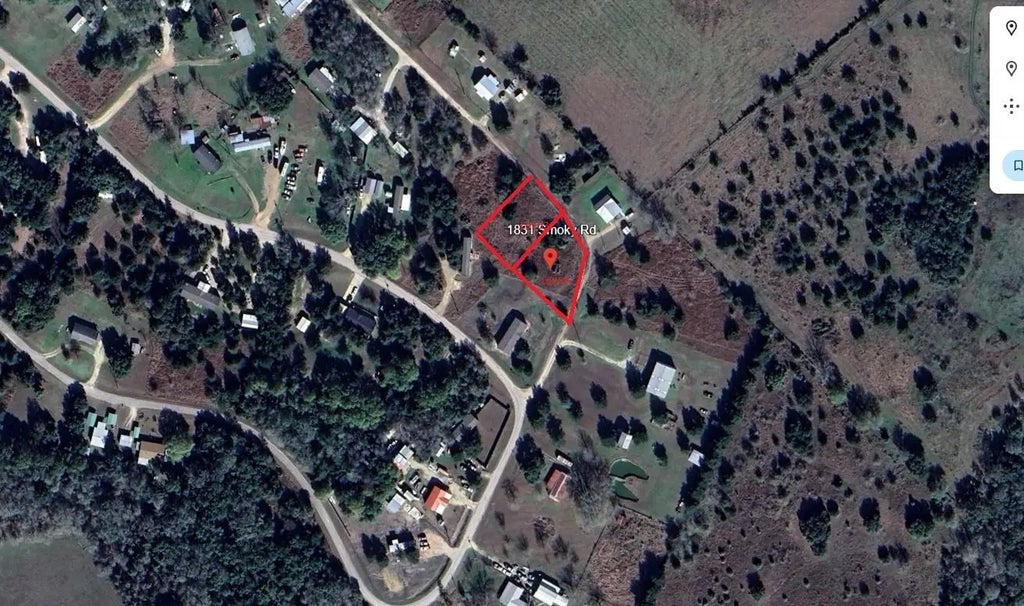 1831 Smoky Rd Road, Brenham