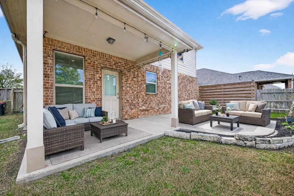 23010 Tindarey Falls Lane, Katy
