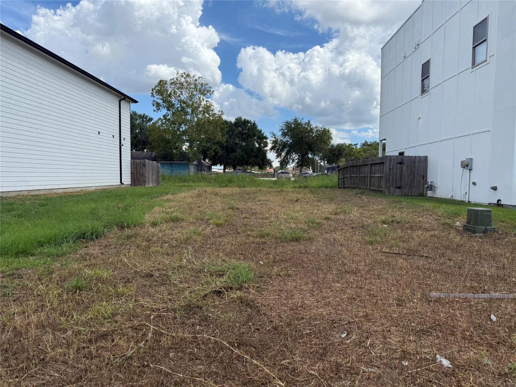 9733 Fabiola Drive, Houston