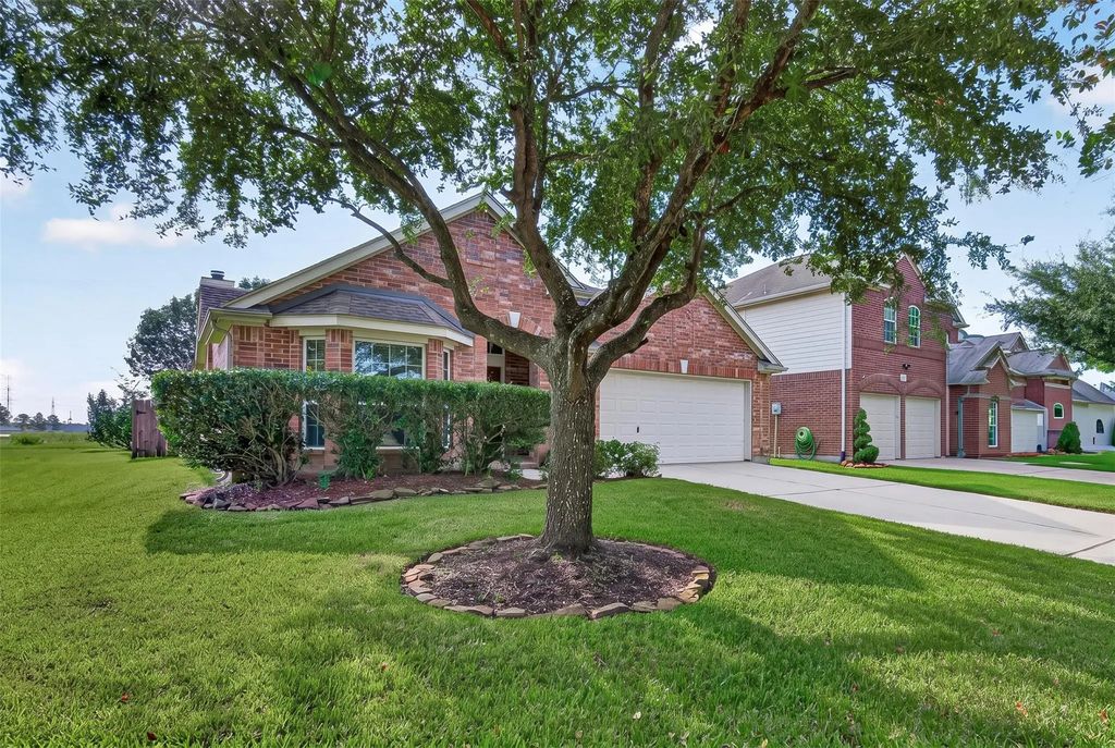 11743 Berkway Trail, Houston