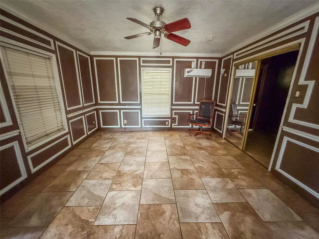 14312 Hillsboro Street, Houston
