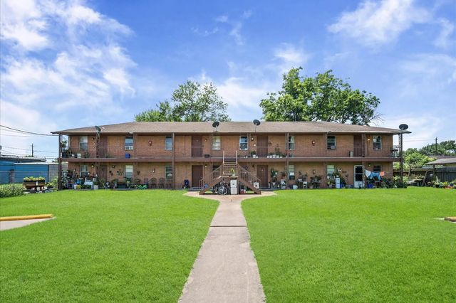 1306 3rd Street 8, Galena Park