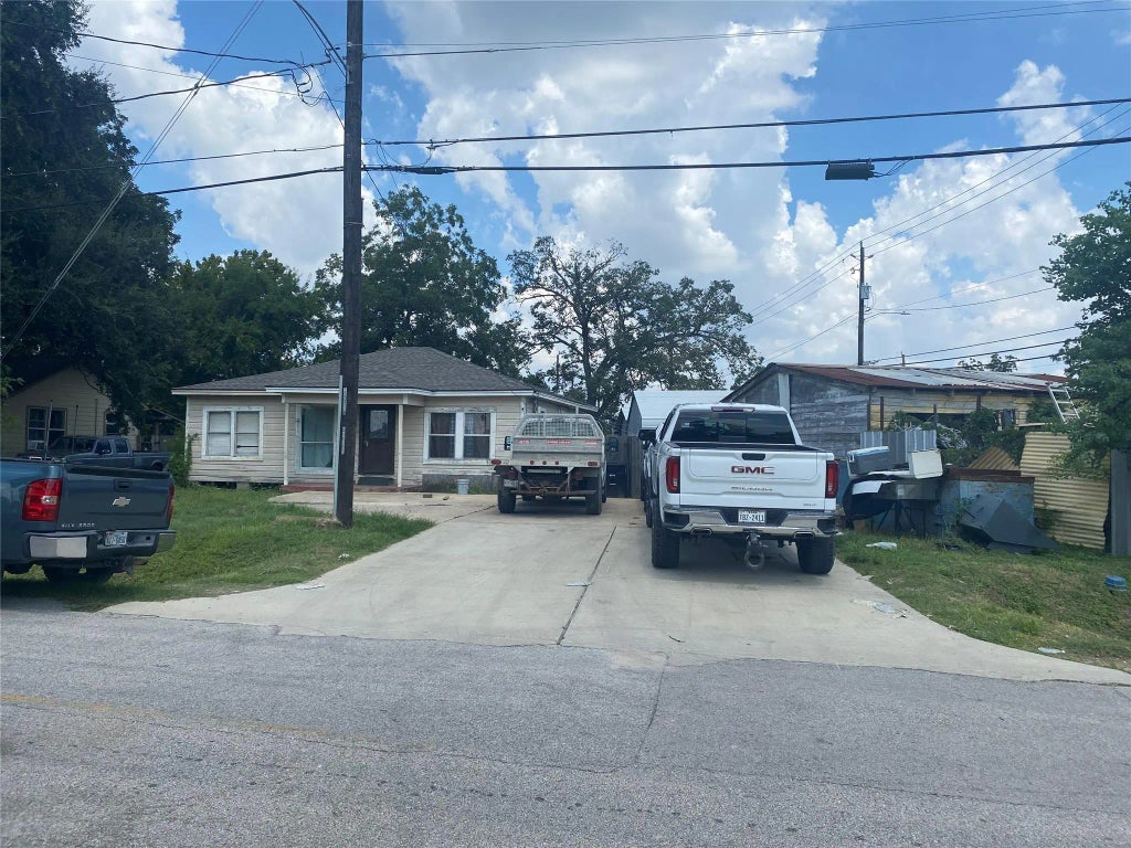 91 Burbank Street, Houston