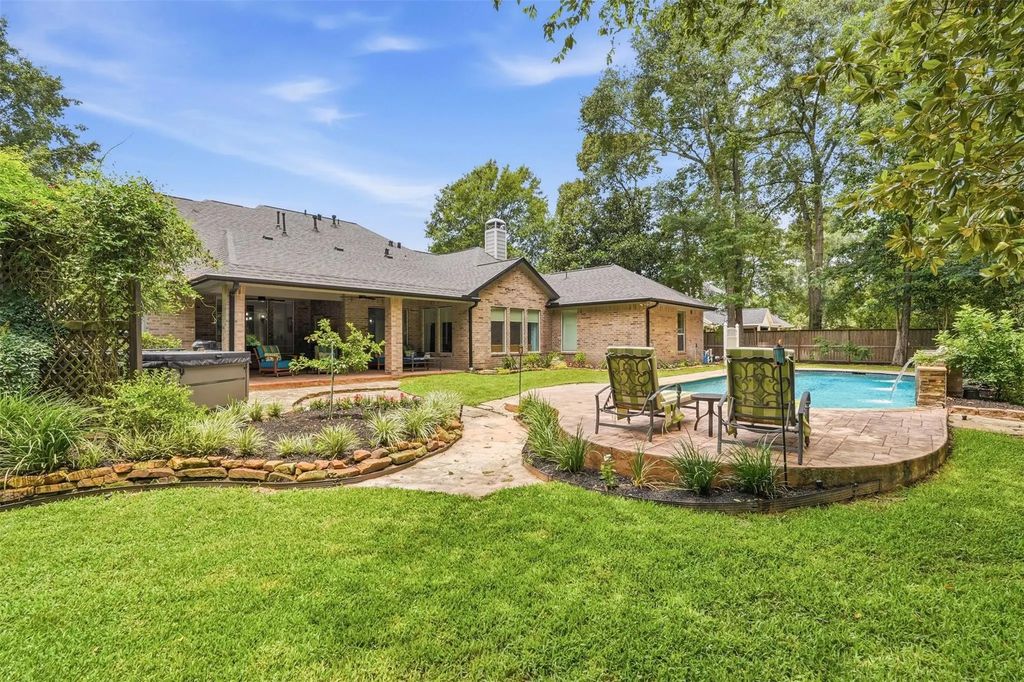 13249 Autumn Ash Drive, Conroe