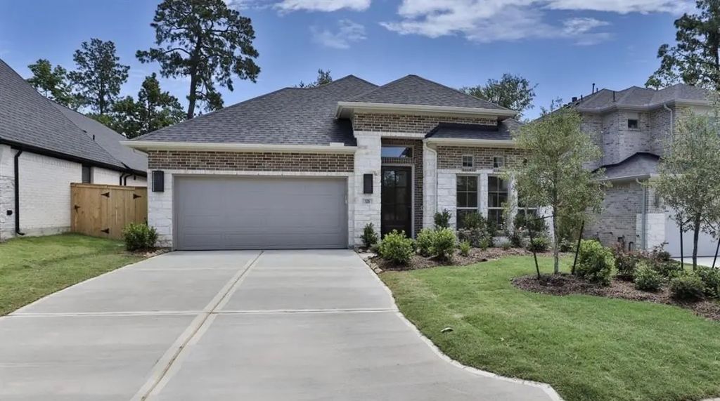 535 Oakview Bend Drive, Montgomery