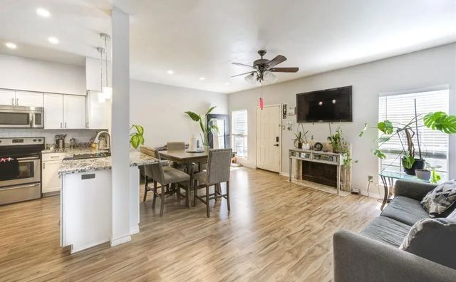 3800 Tanglewilde Street 803, Houston