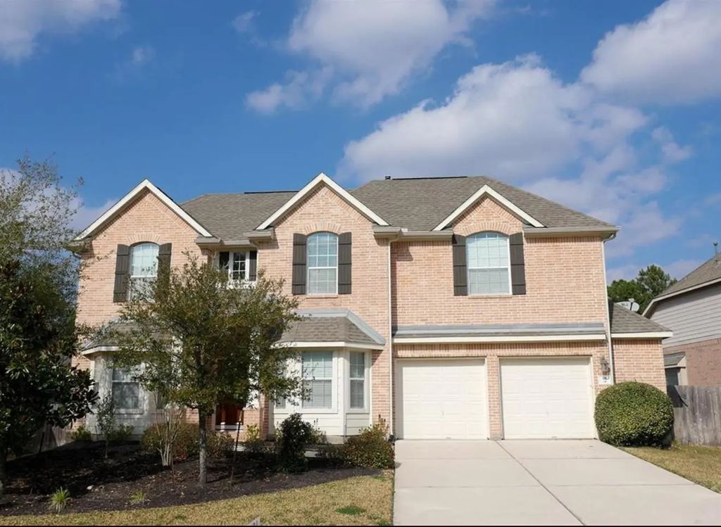 91 S French Oaks Circle, The Woodlands