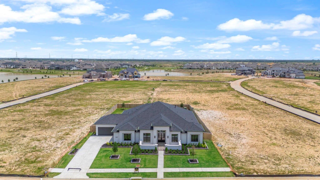 22207 Desert Foothills Lane, Cypress