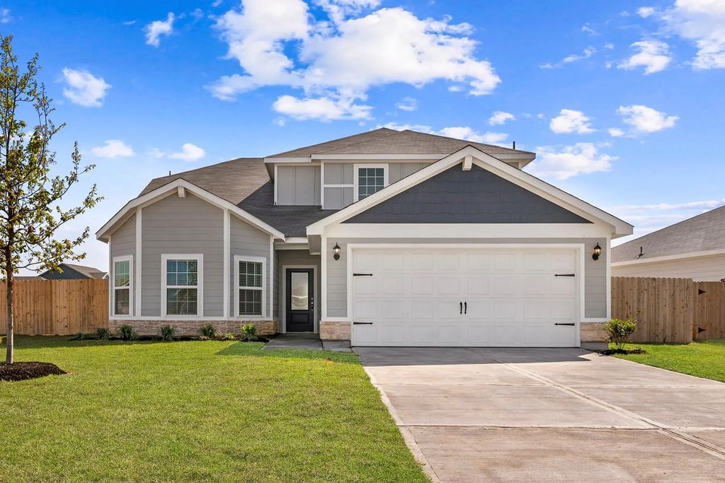 664 Rusted Spur Way, Waller