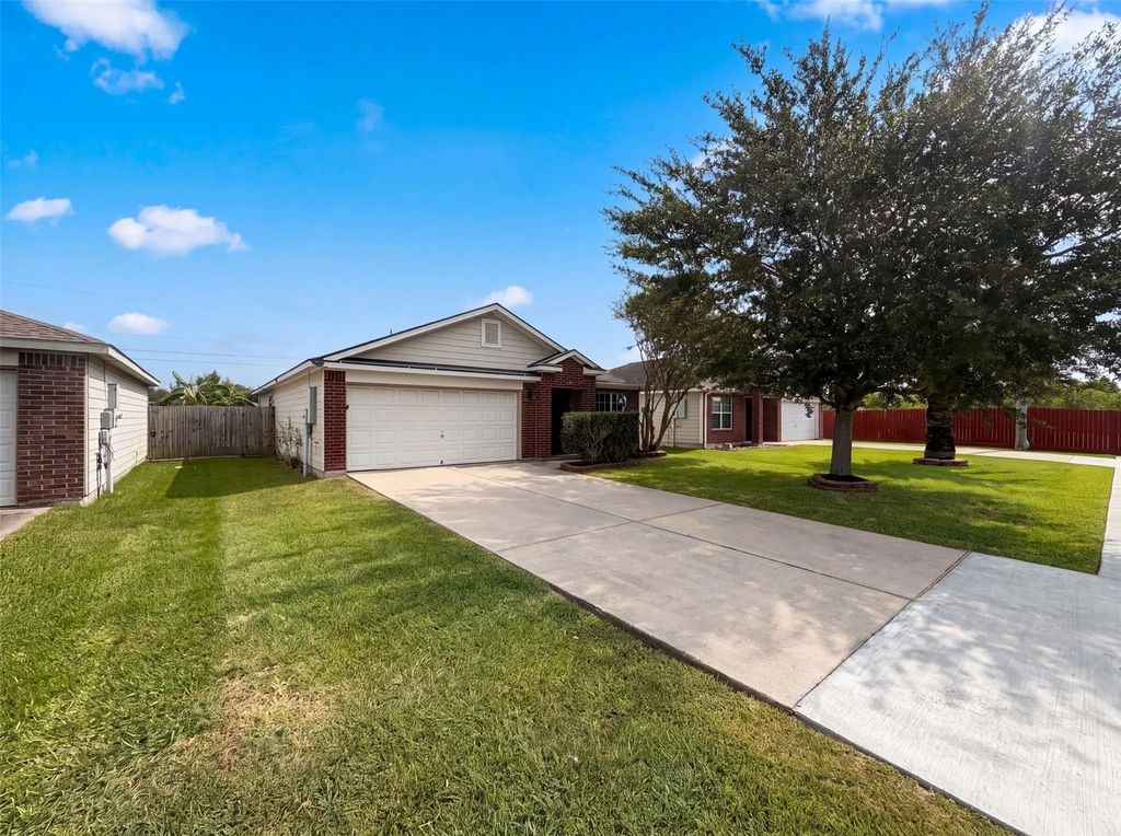 9002 Barracuda Drive, Texas City