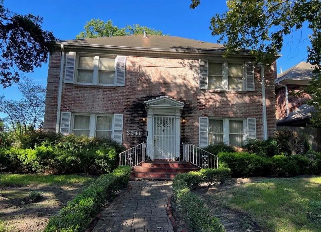 3241 Ozark Street, Houston