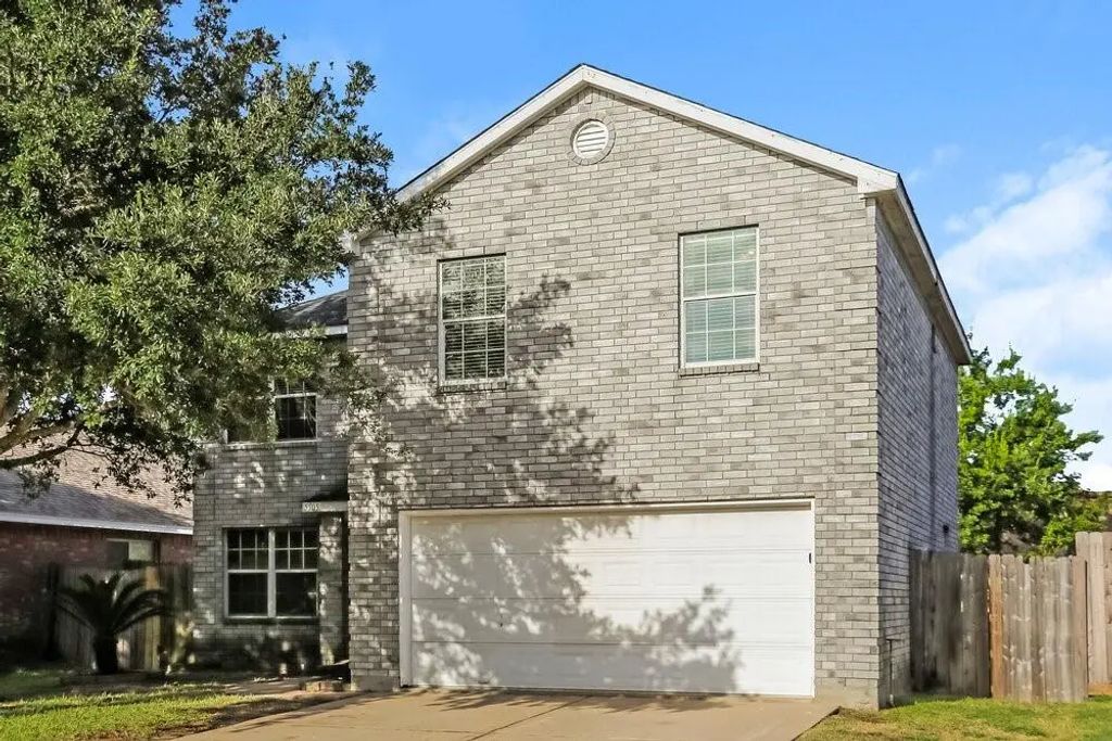 5505 Rio Sabinas Street, Rosharon