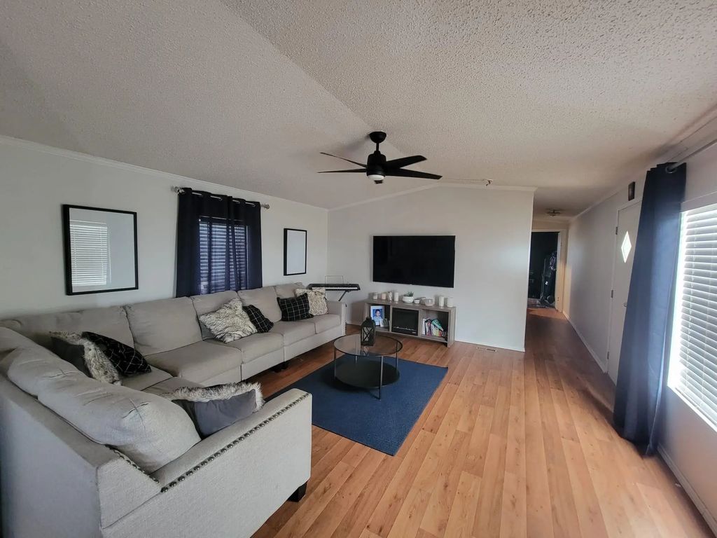 35340 Morgan Road, Waller