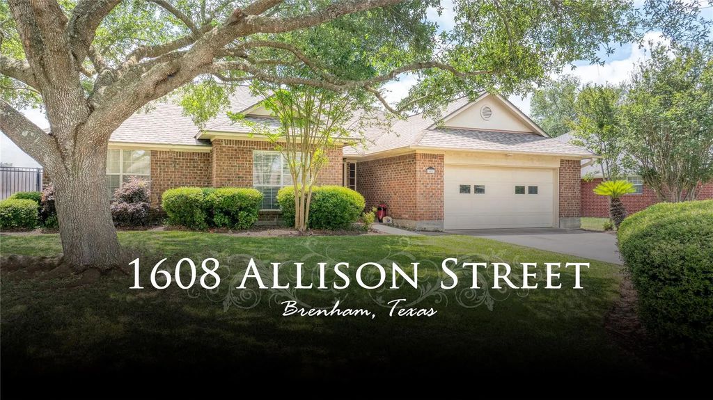 1608 Allison Street, Brenham