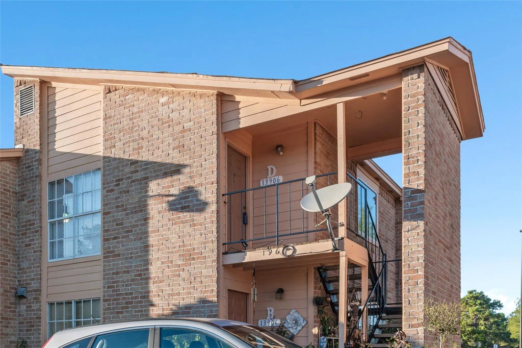 13906 Buckingham Drive D, Tomball