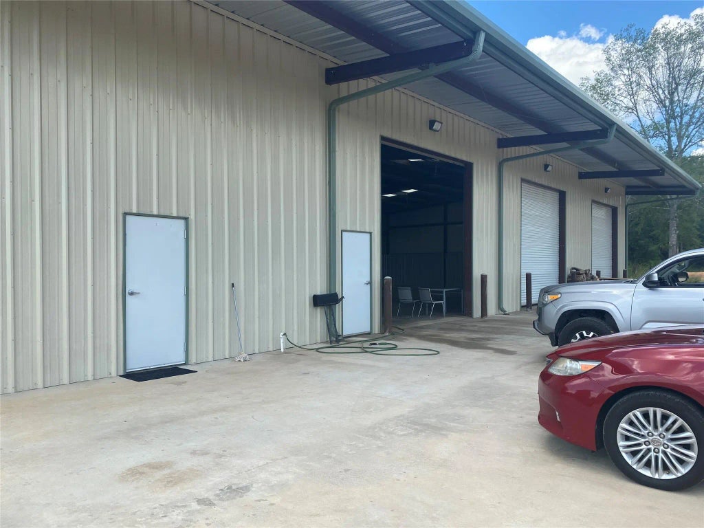 775 Fostoria, Cleveland