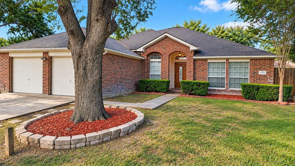 19703 Windmoor Court, Katy
