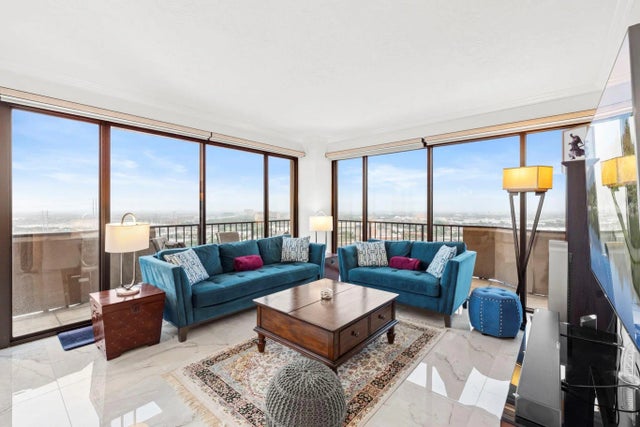 3350 Mccue Road 1901, Houston