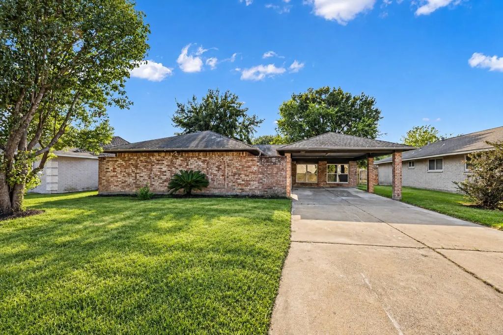 5507 Bertellis Lane, Houston