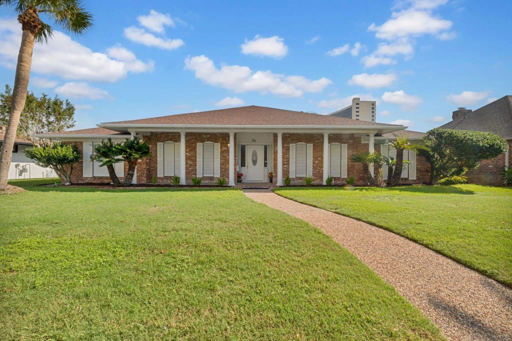 56 Adler Circle, Galveston